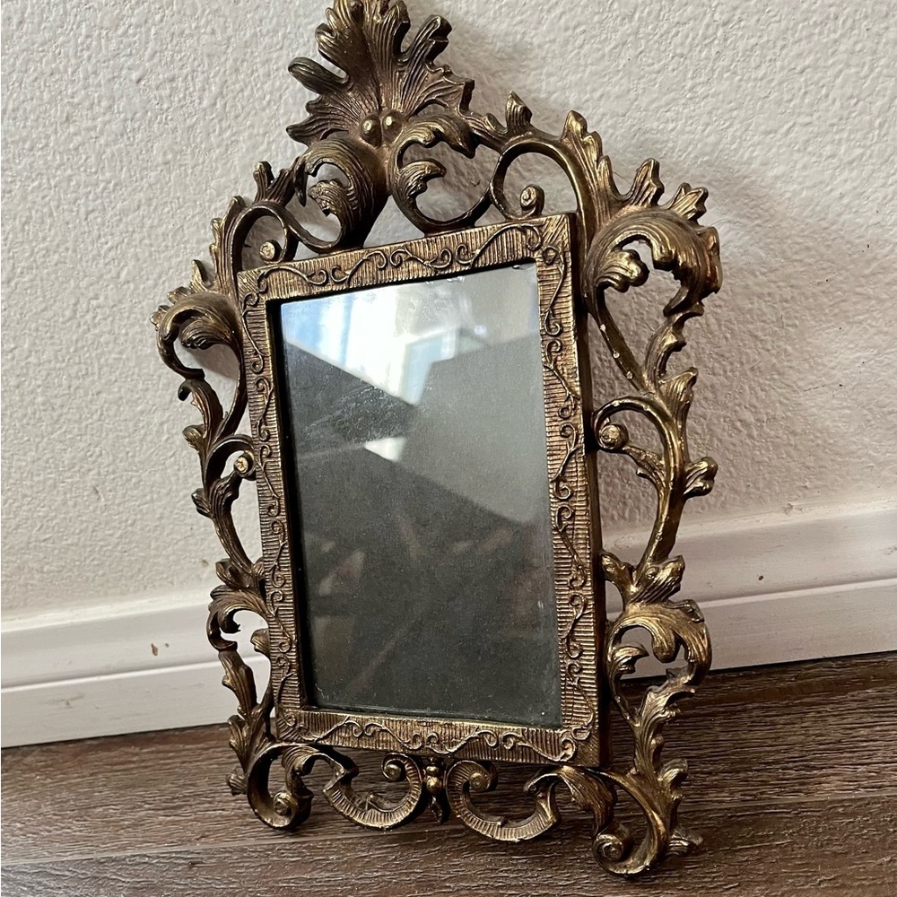 Vintage Rococ Style Brass Picture Frame 8/12 Inch - Picture 8 of 11